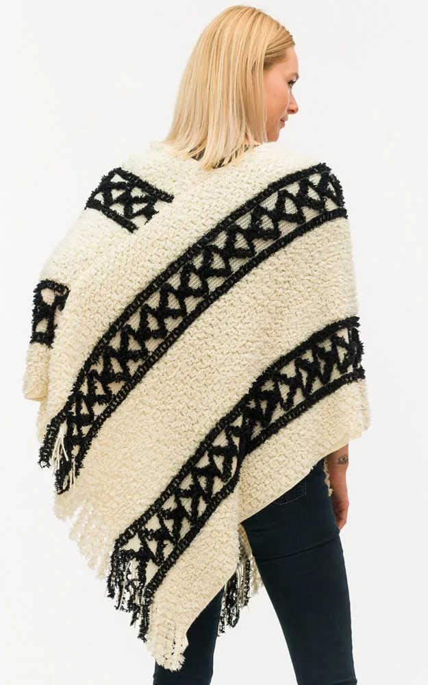 BAAP6016 Comfy Soft Furry Poncho