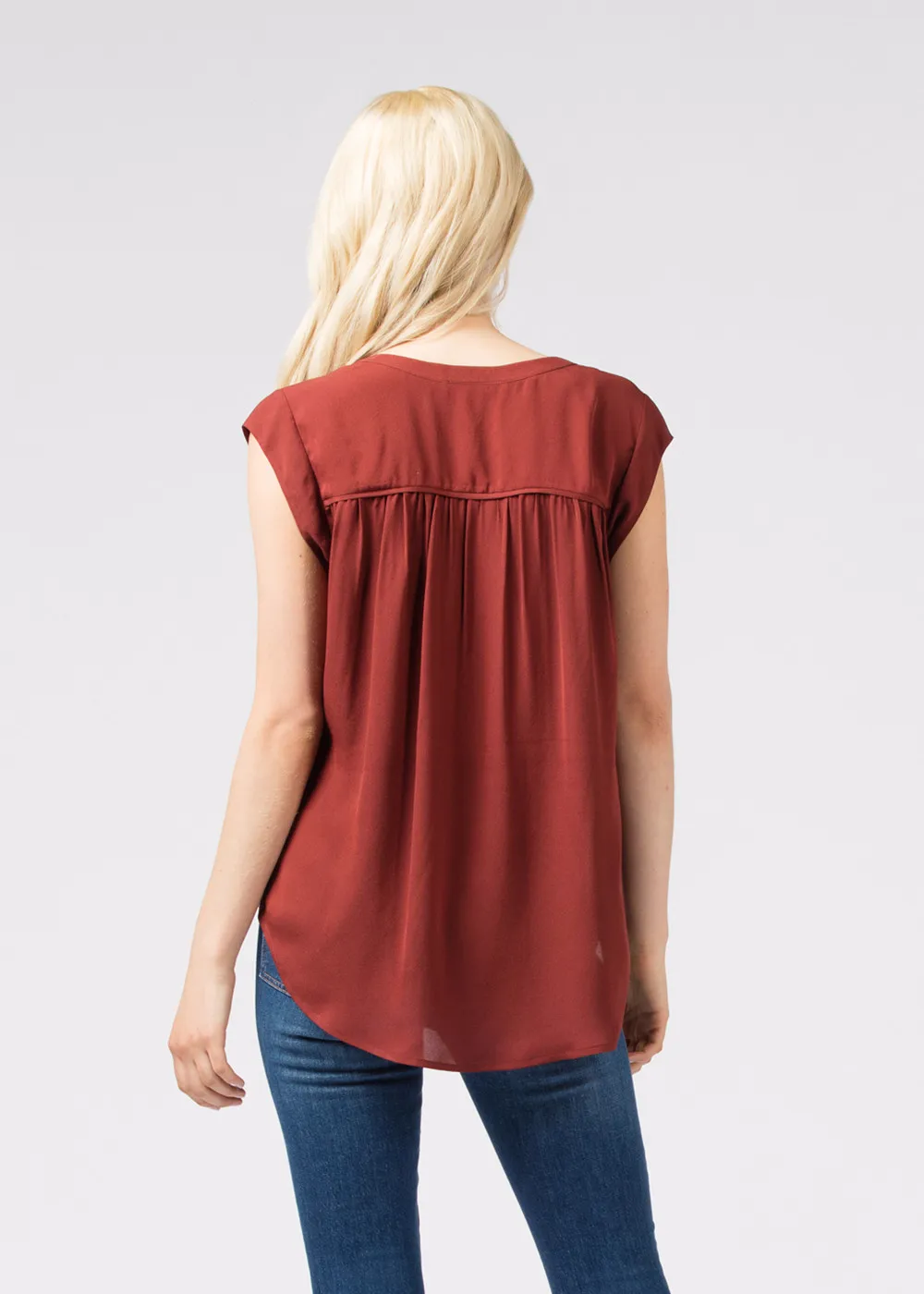 Capp Sleeve Henley