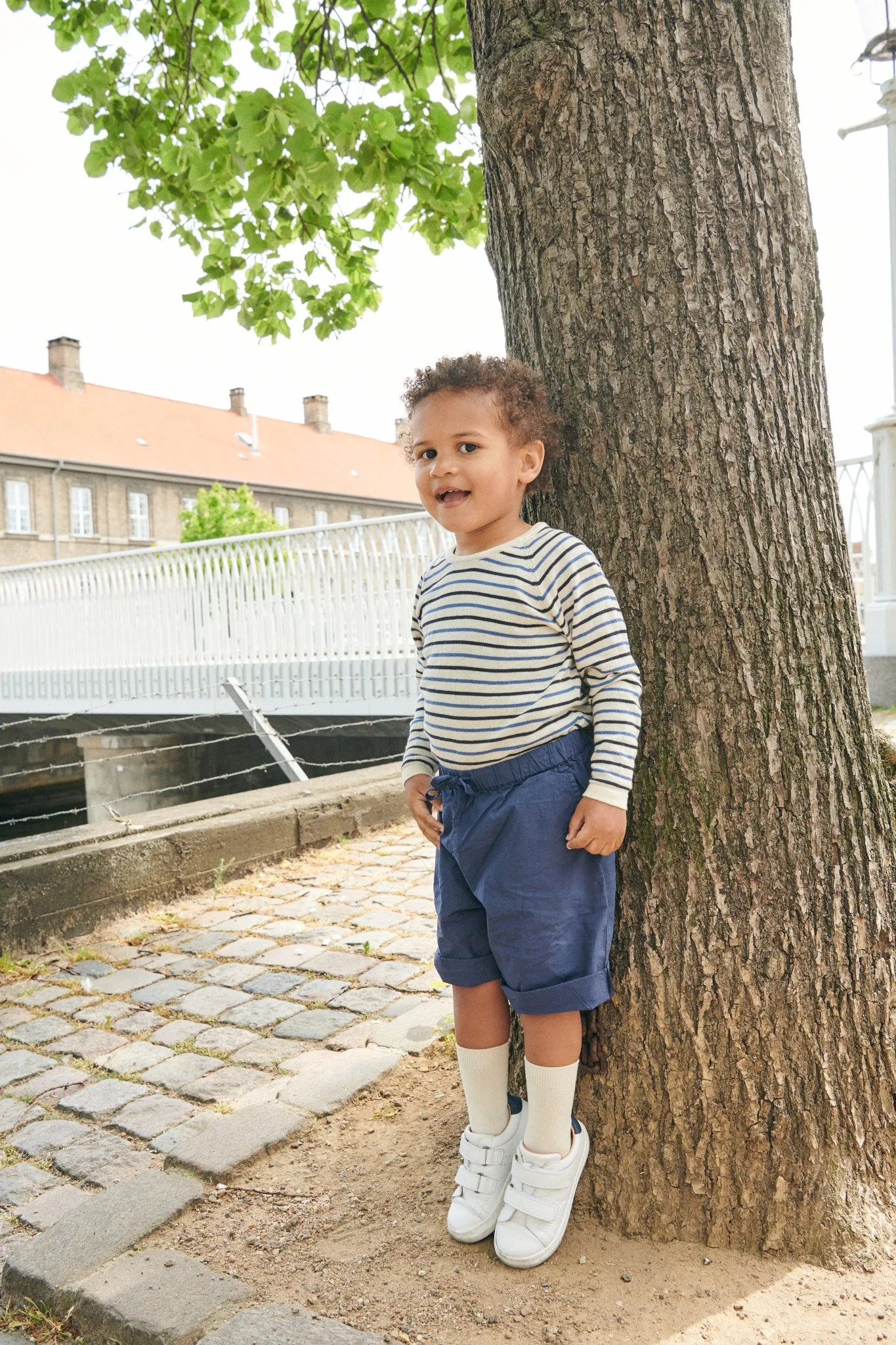 CLASSIC CRISP POPLIN SHORTS - NAVY