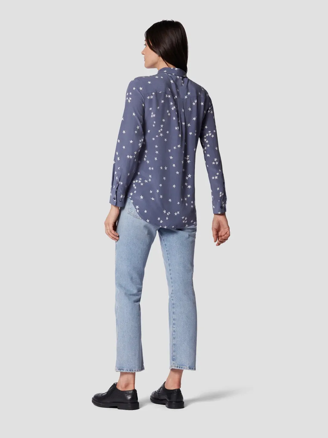 EQUIPMENT Slim Signature Silk Shirt - BLUE STONE STAR PRINT