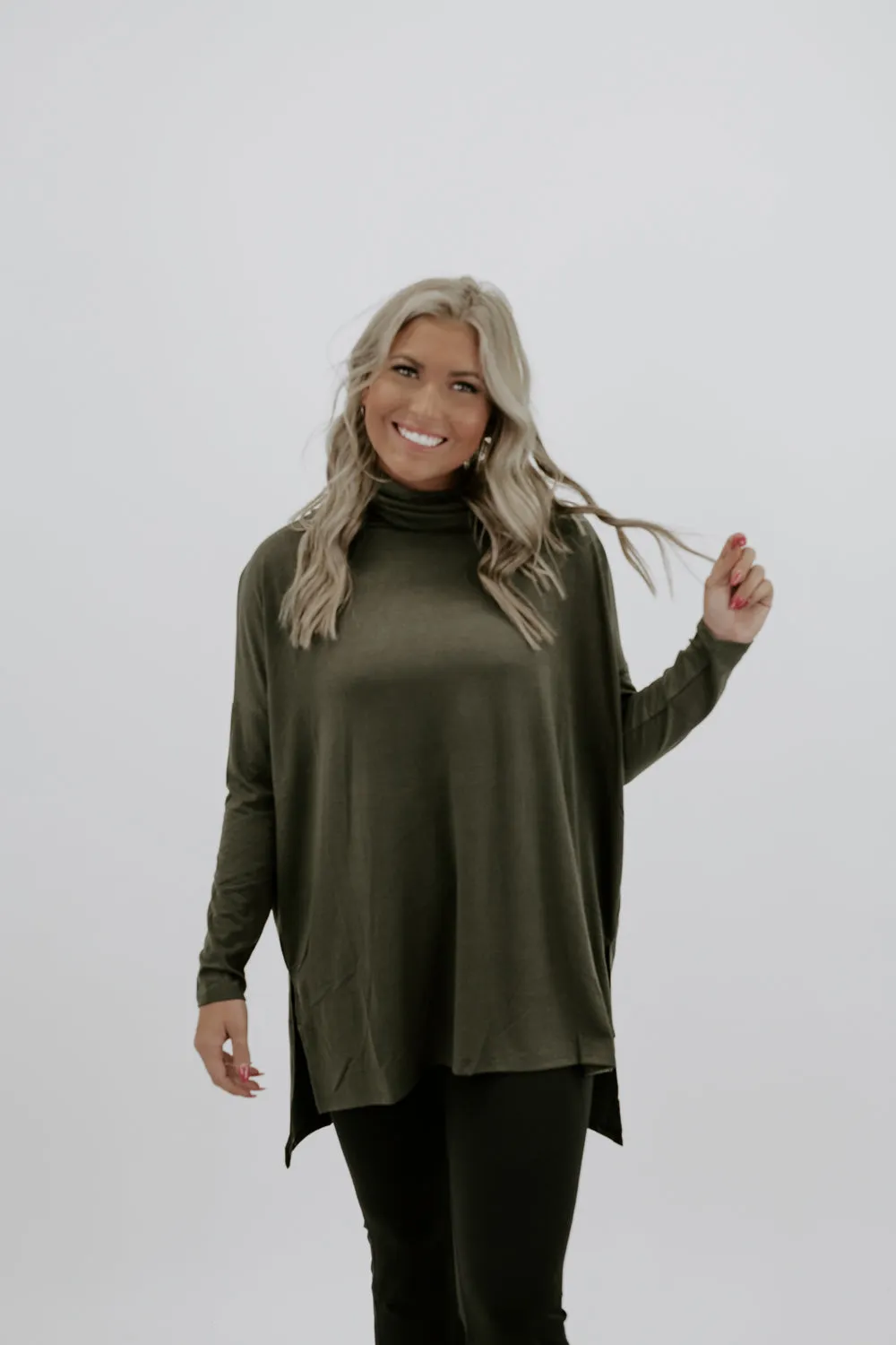 Girl On The Go Poncho, Olive