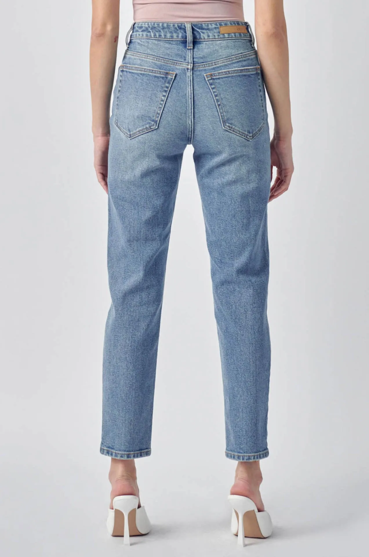 High waisted straight leg jeans - Medium Wash