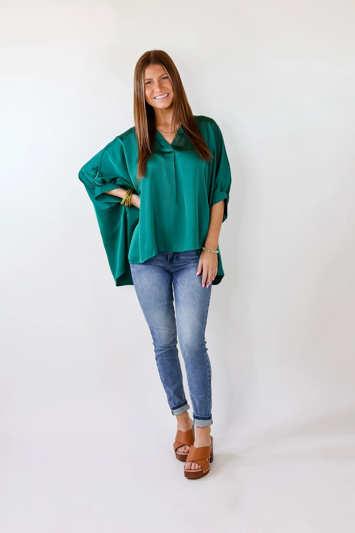 Irresistibly Chic Half Sleeve Oversized Blouse in Hunter Green