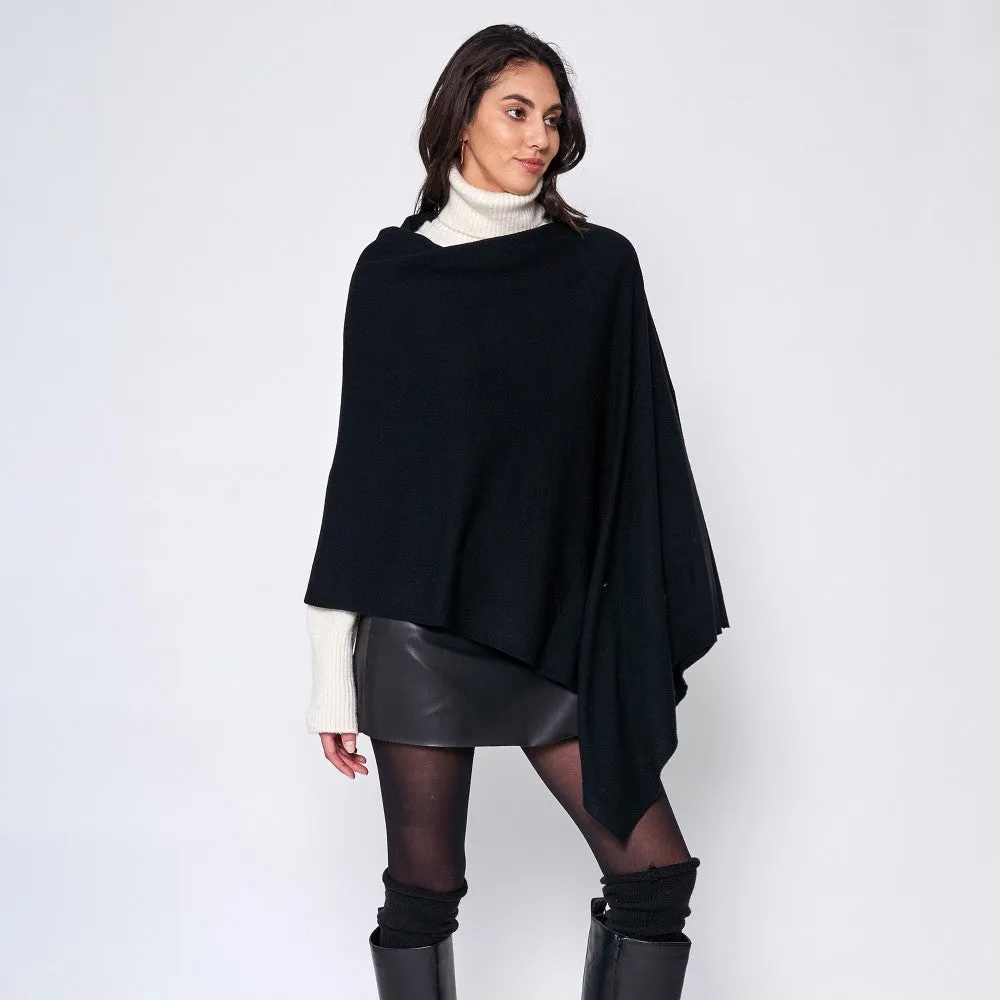 Love Scarf Poncho - Black