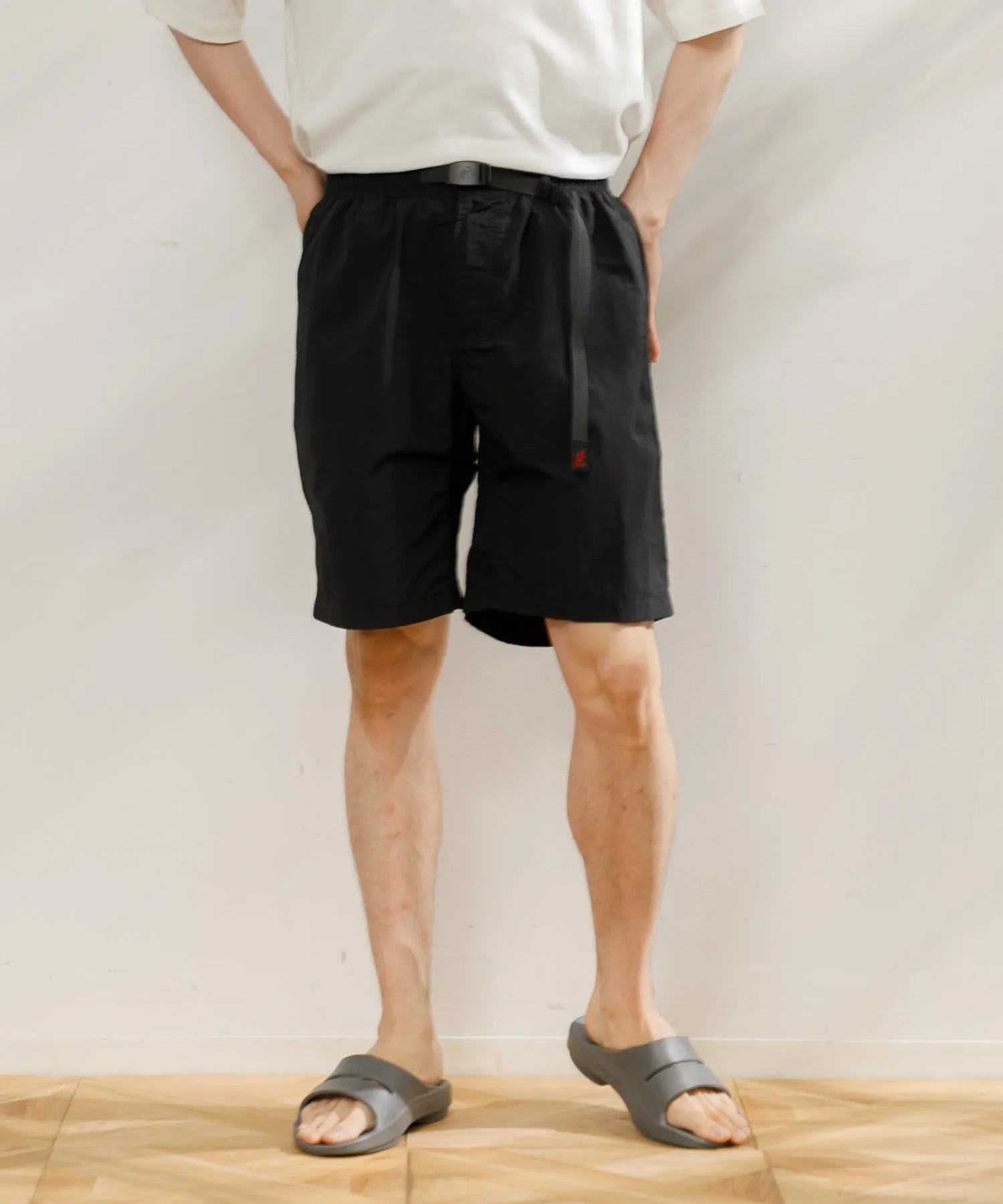 【MEN , WOMEN】GRAMICCI NYLON LOOSE SHORT