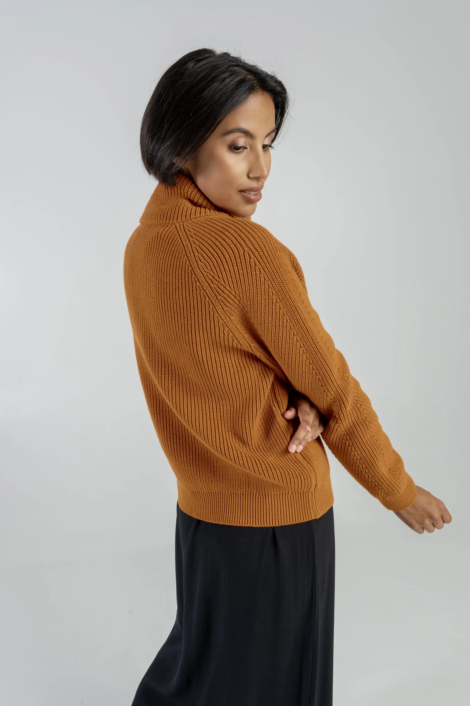 Organic Cotton Knitted Jumper Dark Honey