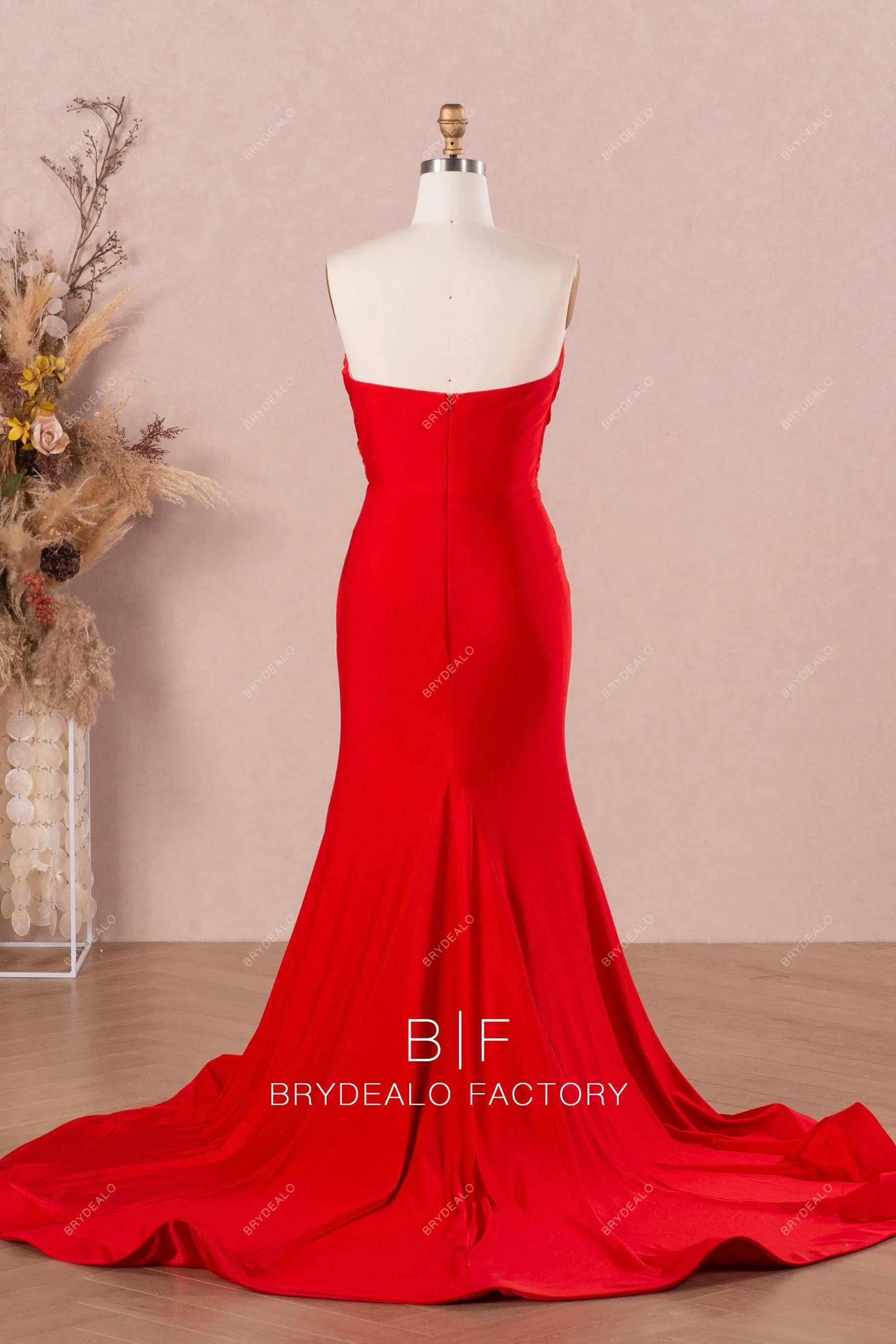 Red Pleated Jersey Strapless Slit Mermaid Long Train Dress