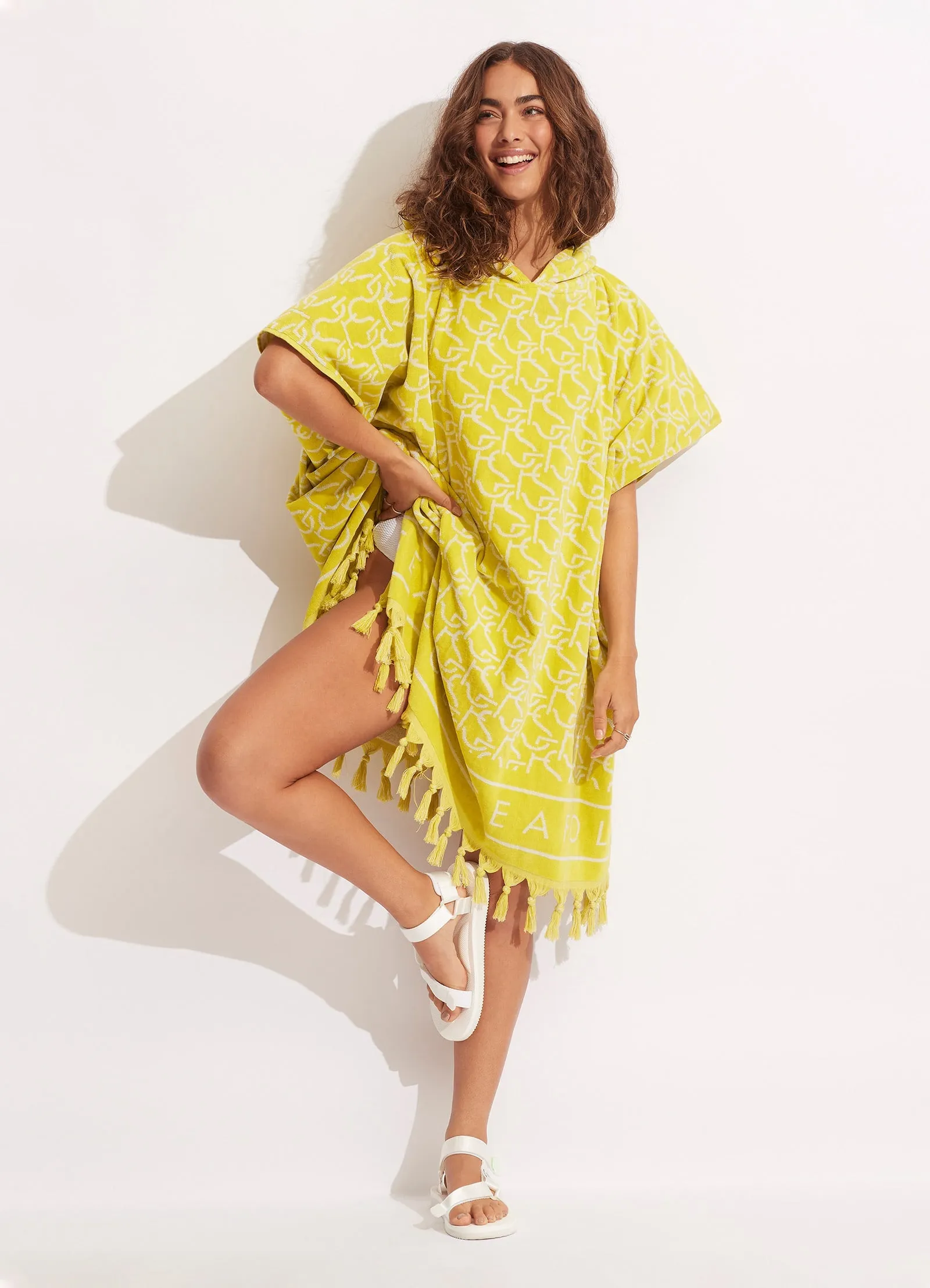 SF Monogram Towel Poncho - Wild Lime