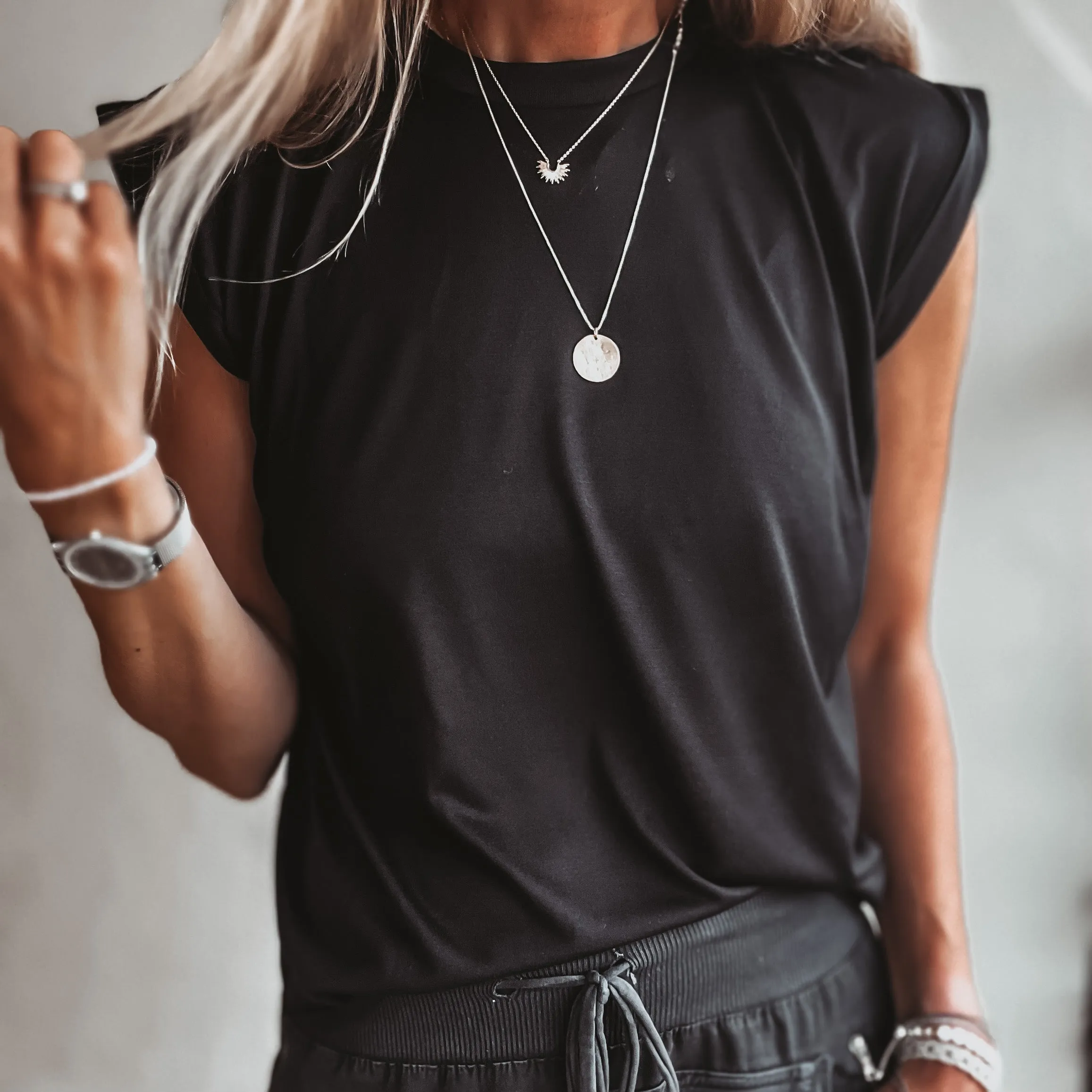 The perfect tee tank BLACK top *NEW*