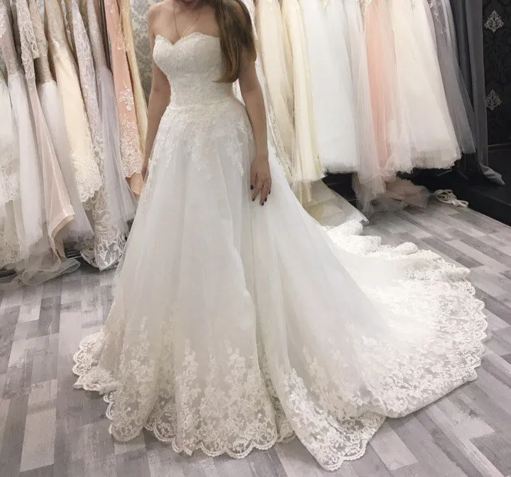 Vintage Inspired Strapless Lace Applique Wedding Gown