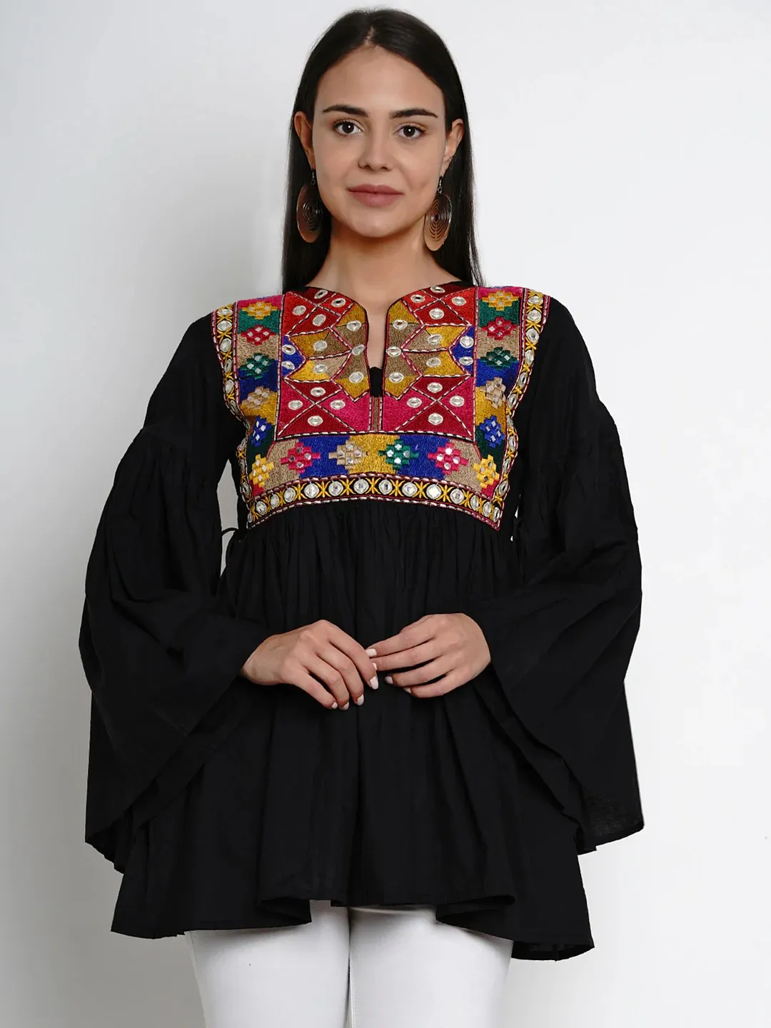 Women'S Black Embroidered Tunics