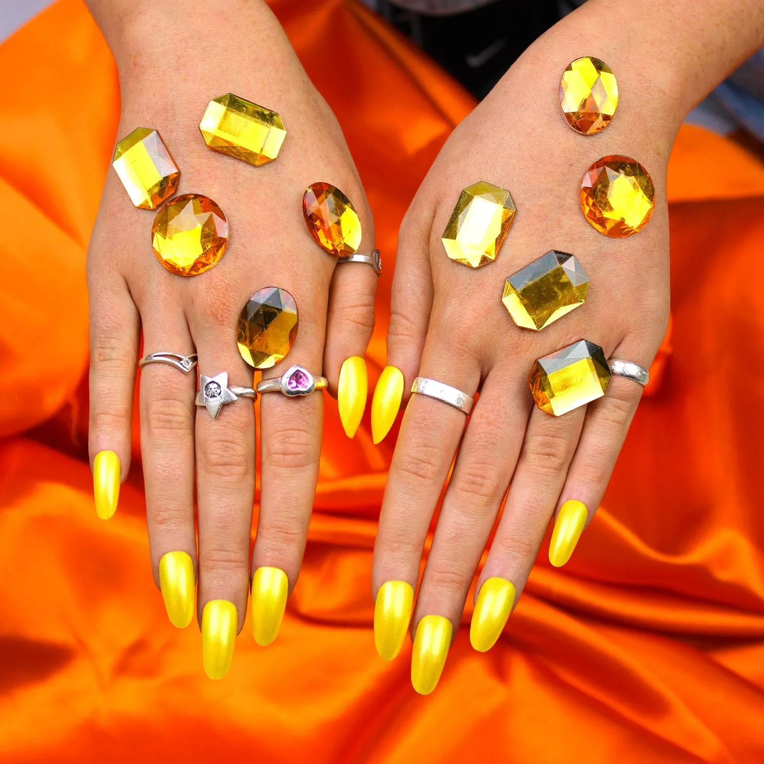 YELLOW DIAMOND NAIL POLISH